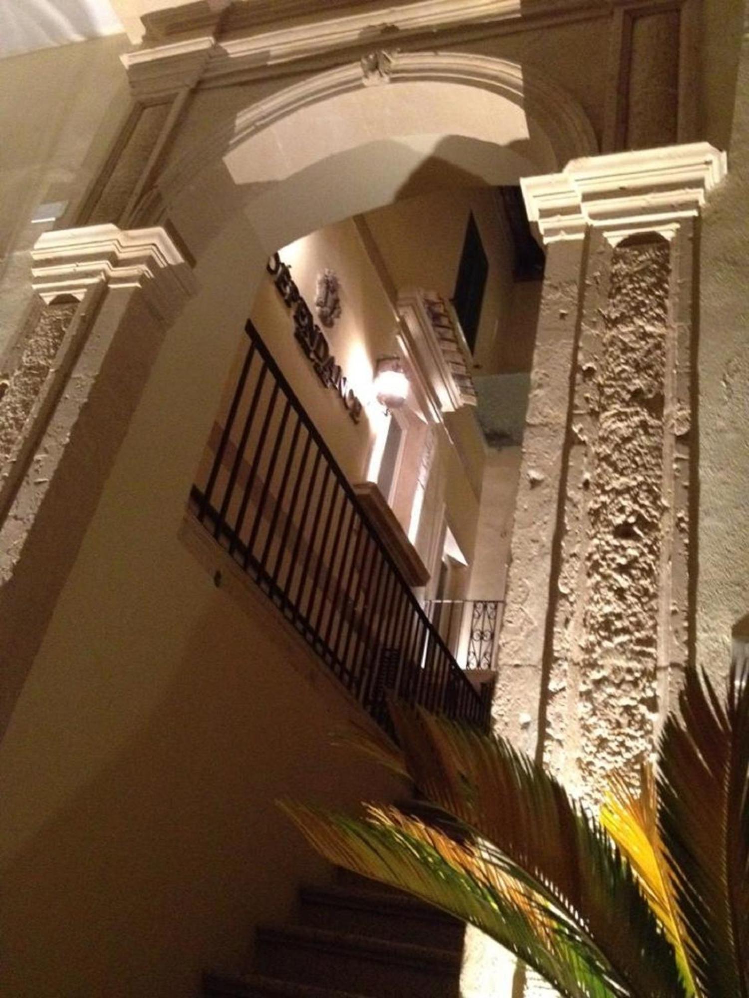 La Dependance Hotel Noto Eksteriør bilde